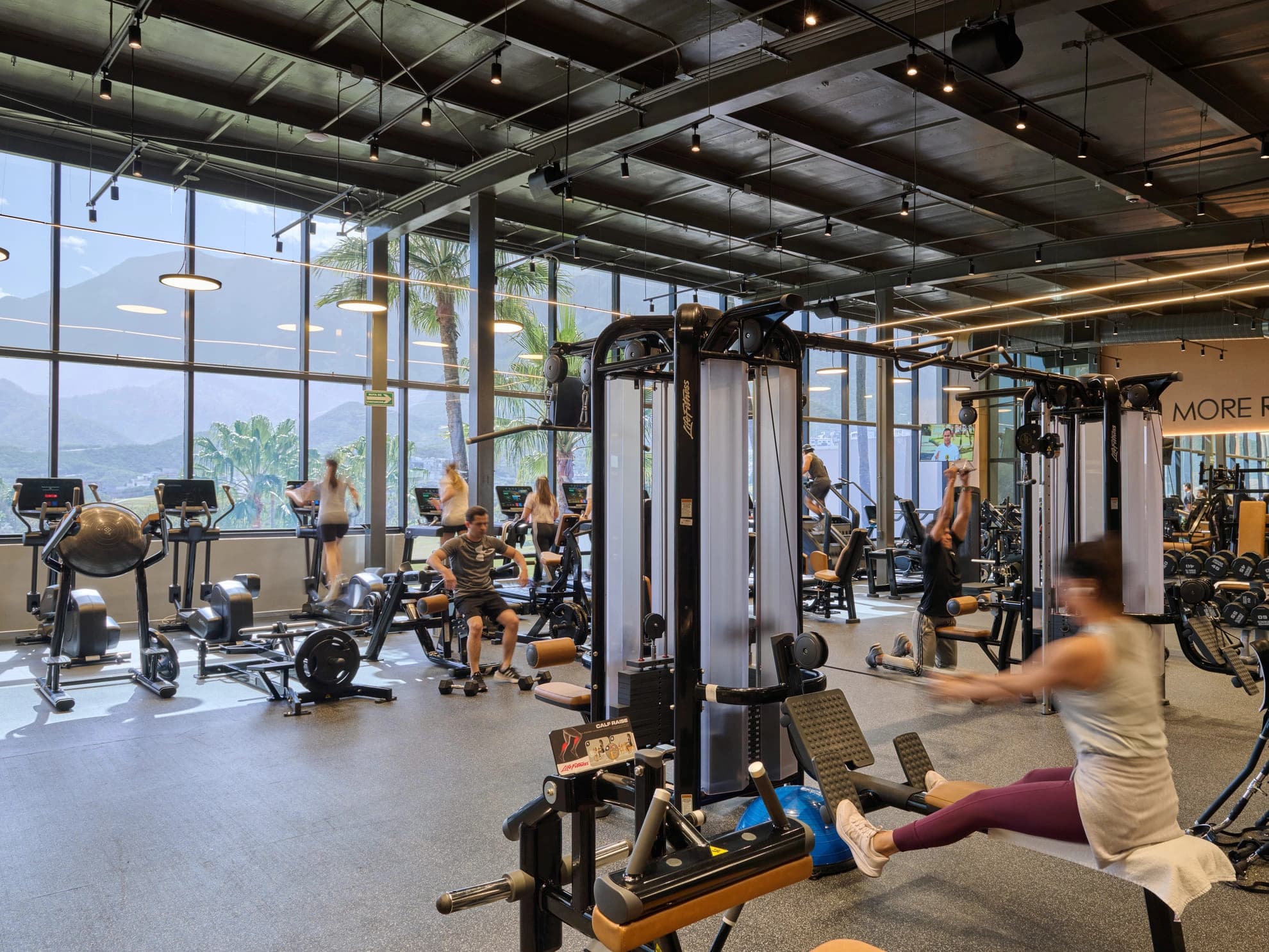 Valle Alto Gimnasio — fotografía 3